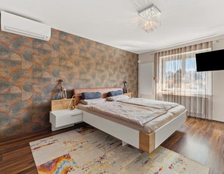 WhatsApp Image 2026-04-15 at 10.10.22